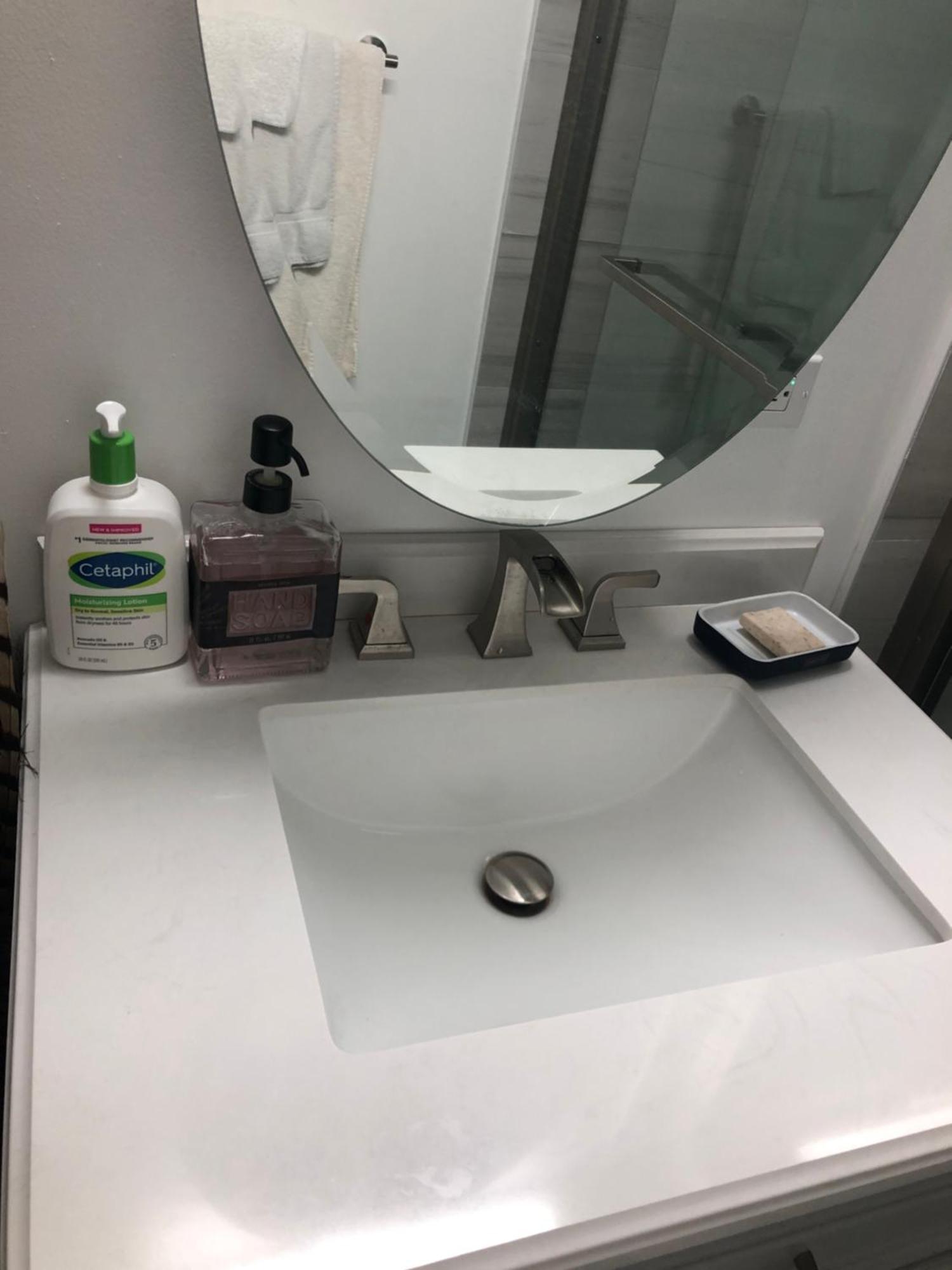 Private Room With Private Full Bathroom Chicago Exterior photo